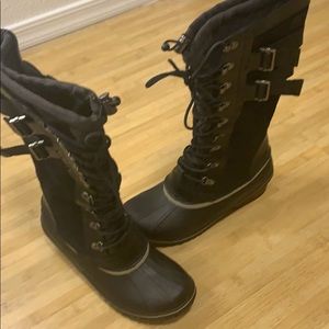 Sorel conquest Carly II Boot in black, silver sage